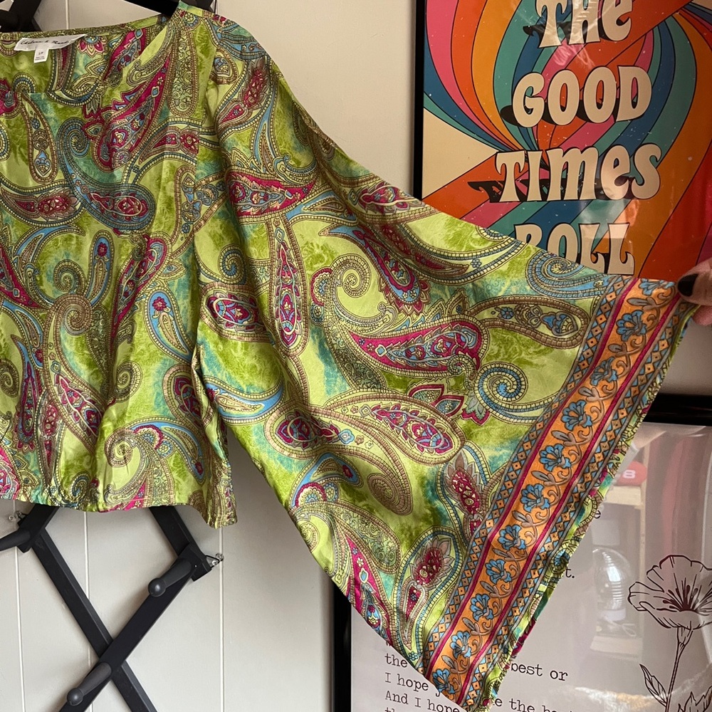 Paisley Print Green and Pink Women's Top - Picture 4 of 8